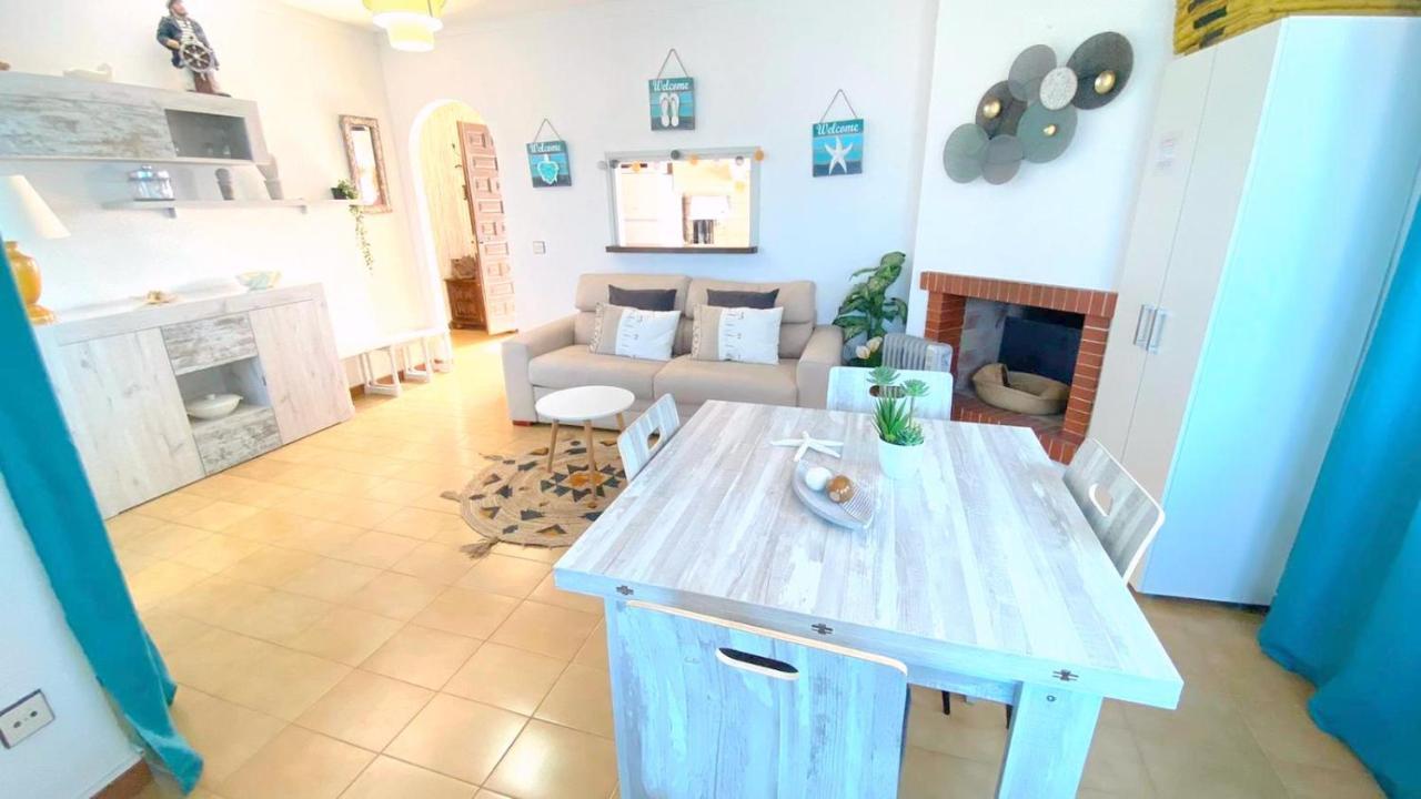 Teules 1 3 Apartment Roses Bagian luar foto
