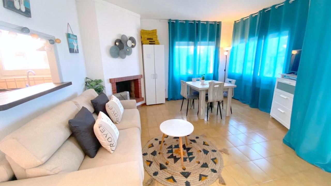 Teules 1 3 Apartment Roses Bagian luar foto