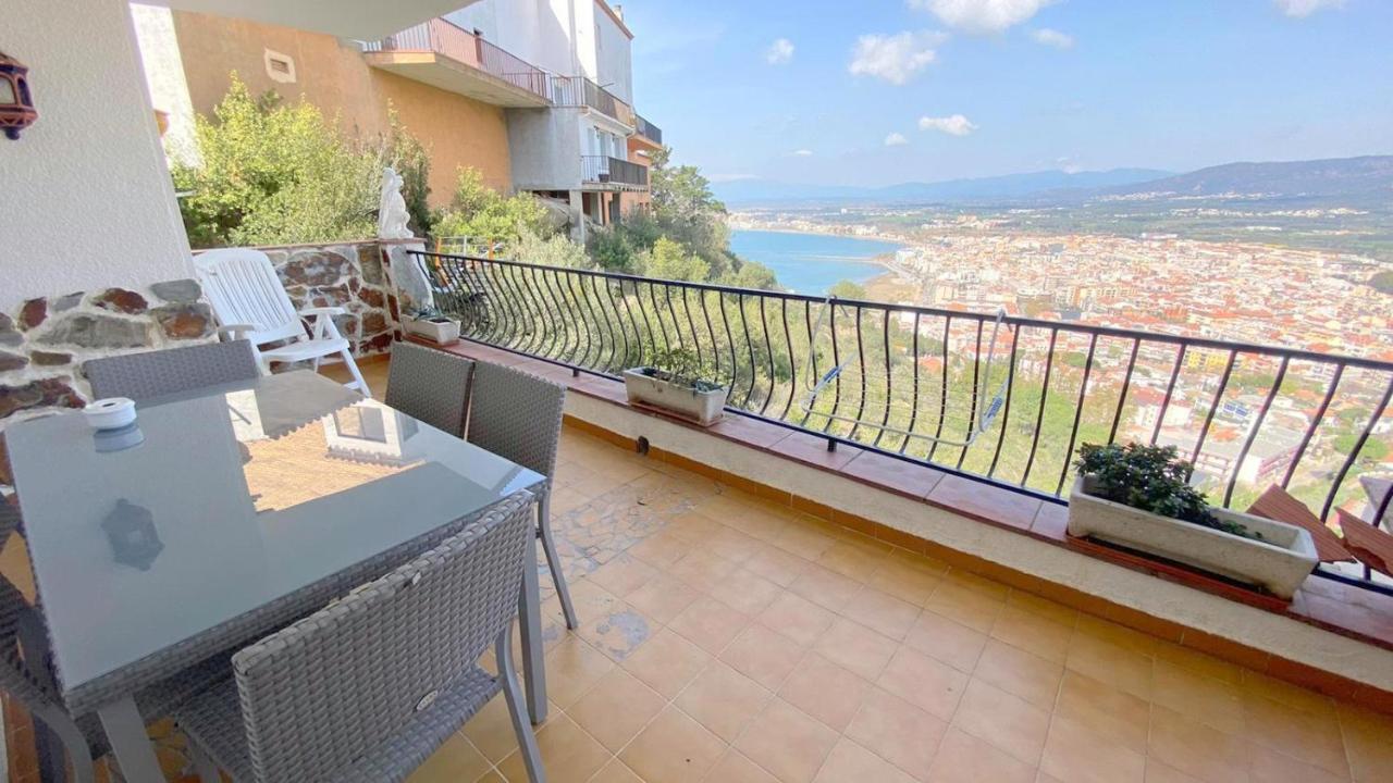 Teules 1 3 Apartment Roses Bagian luar foto